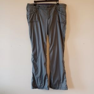 Rei Sz 16 Women's Roll Up Leg Hiking Olive Green Pants